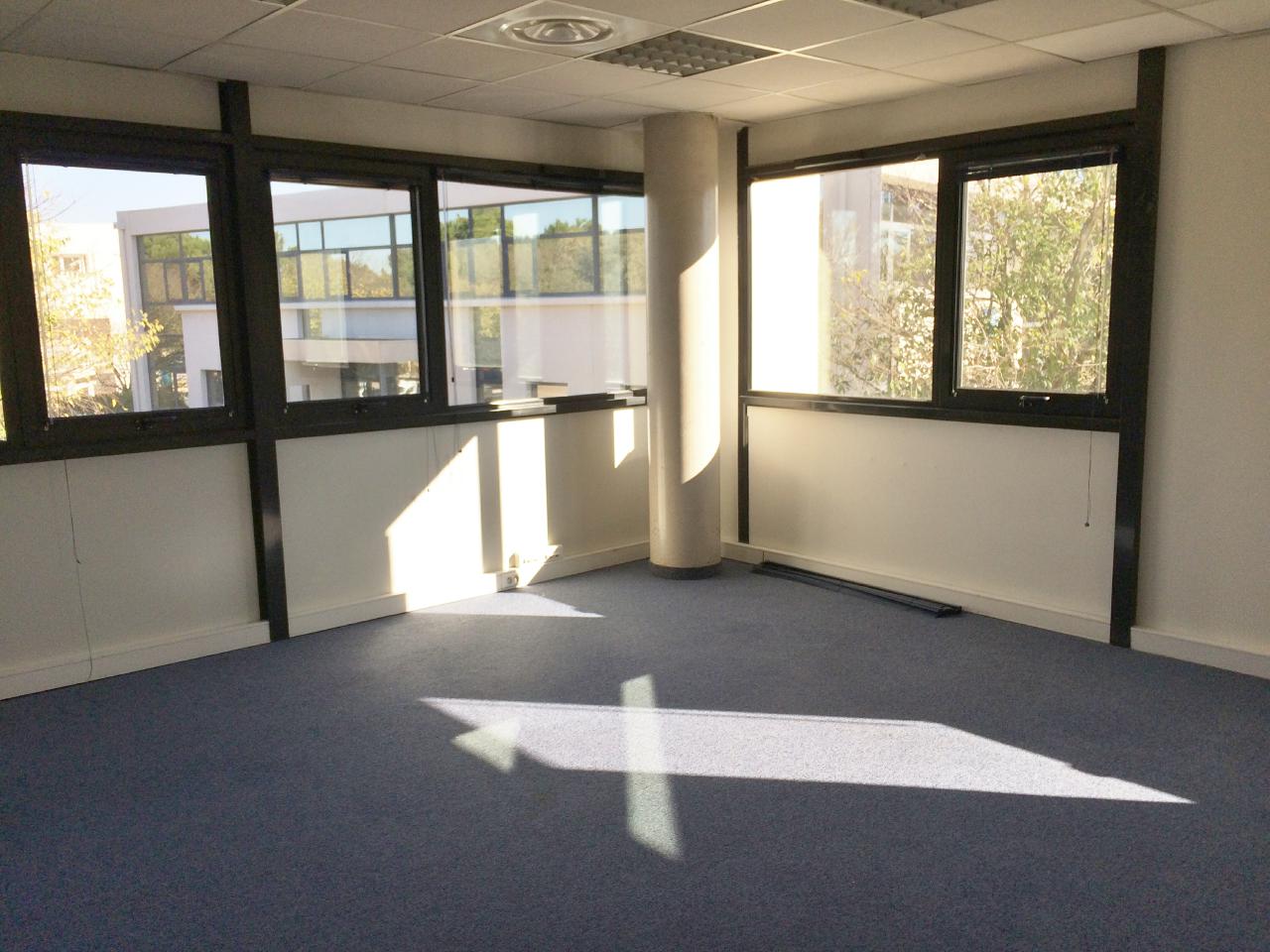 Bureau Aix-en-Provence 484m² Location bureau Aix-en-Provence Bouches-du-Rhône OLBUR2114977 5